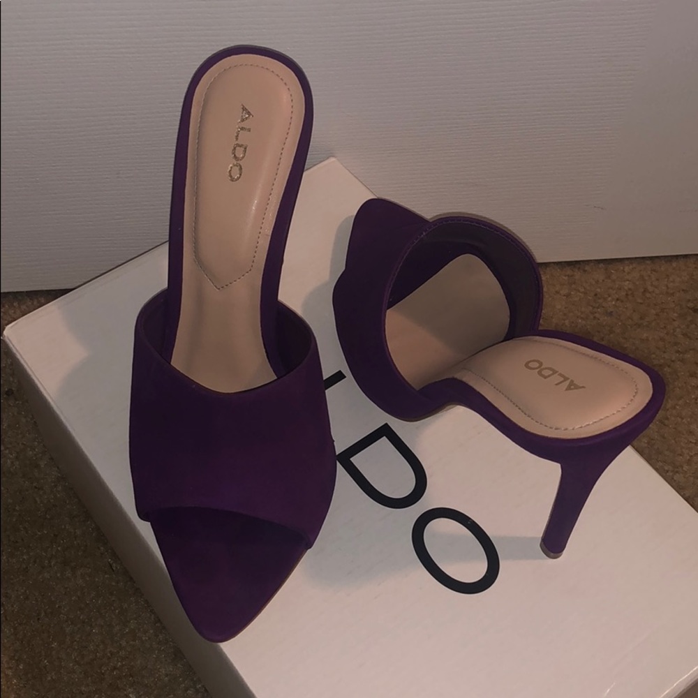 Padovva pumps